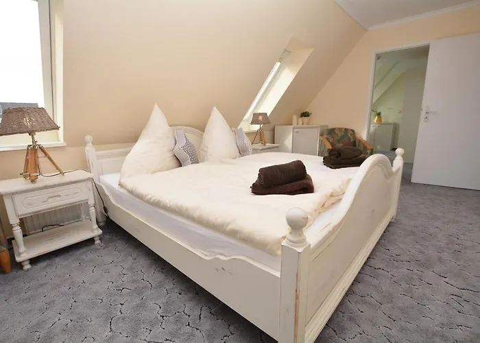 Hotel-pension Anjo Pensionat 4*